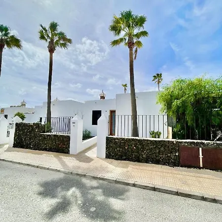 Casahost Townhouse Lise Vakantiehuis *
