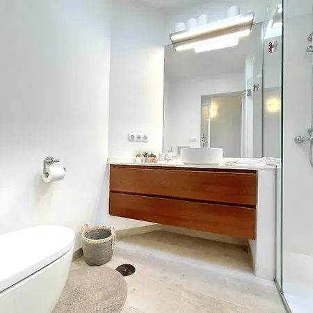 Holiday home Casahost Townhouse Lise