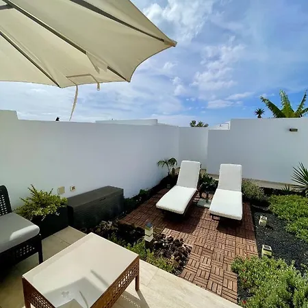 Casahost Townhouse Lise 펜션